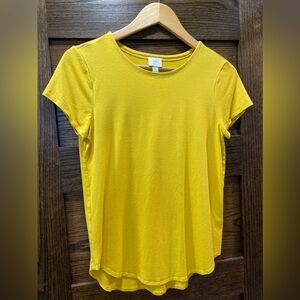 Basic Cupio t-shirt size M. Never worn.